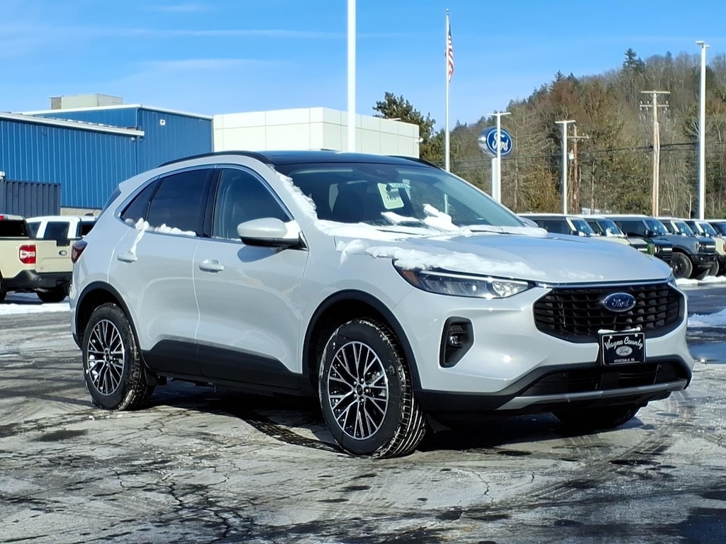 New 2026 Ford Escape Plug-In Hybrid Base PHEV SUV