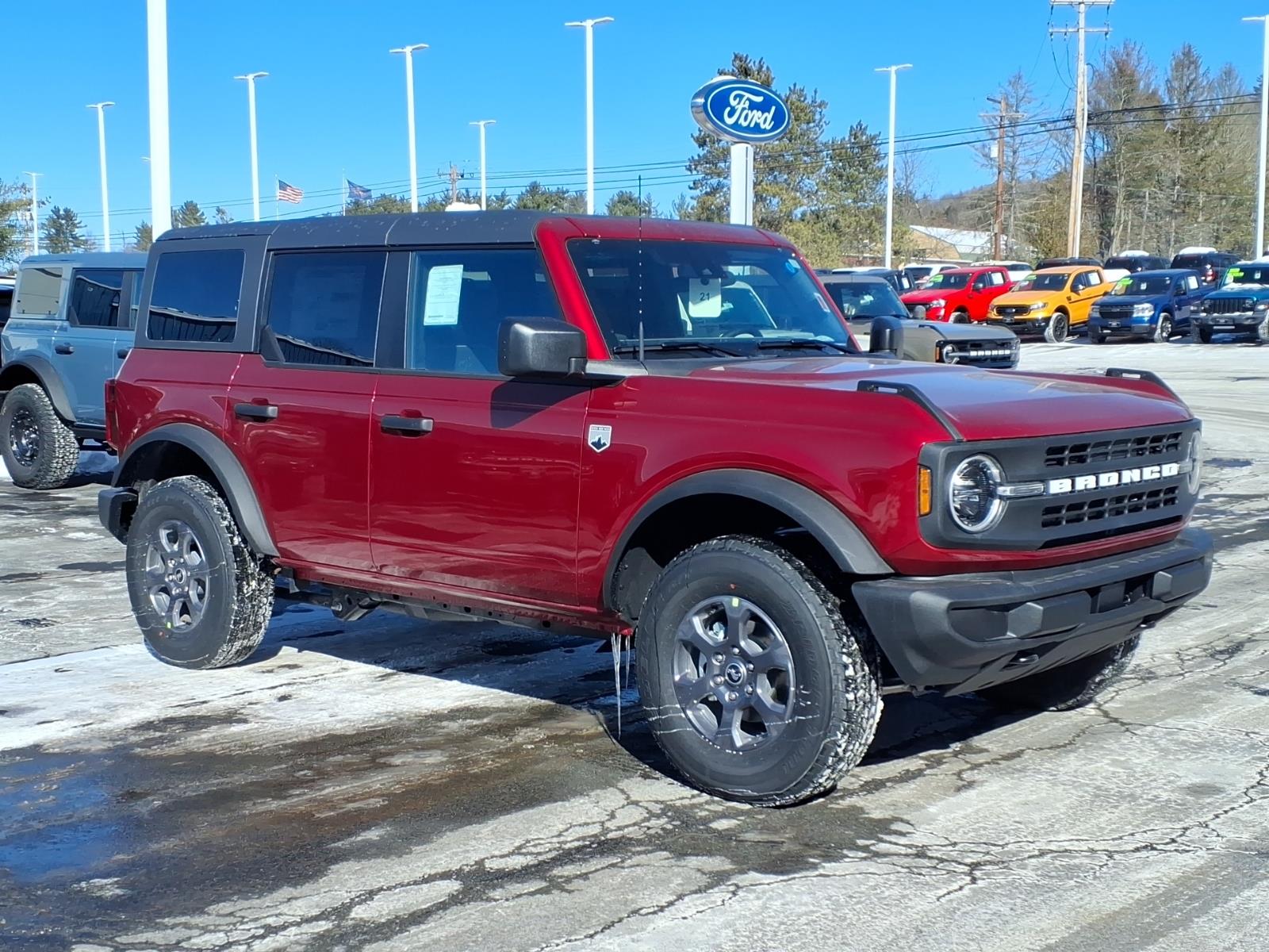 2025 Ford Bronco 4-Door