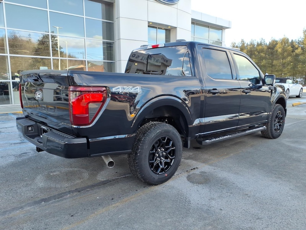New 2026 Ford F-150 XLT 4x4 XLT SuperCrew 5.5 ft. SB