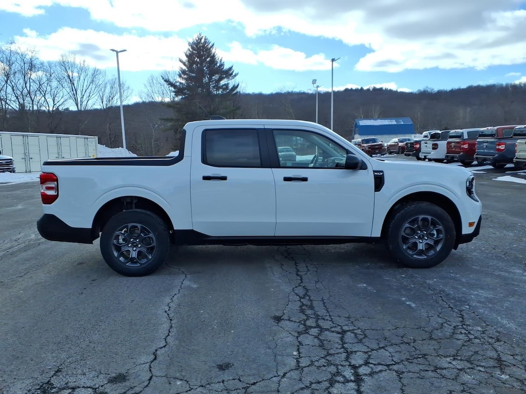 New 2026 Ford Maverick XLT AWD XLT SuperCrew 4.5 ft. SB