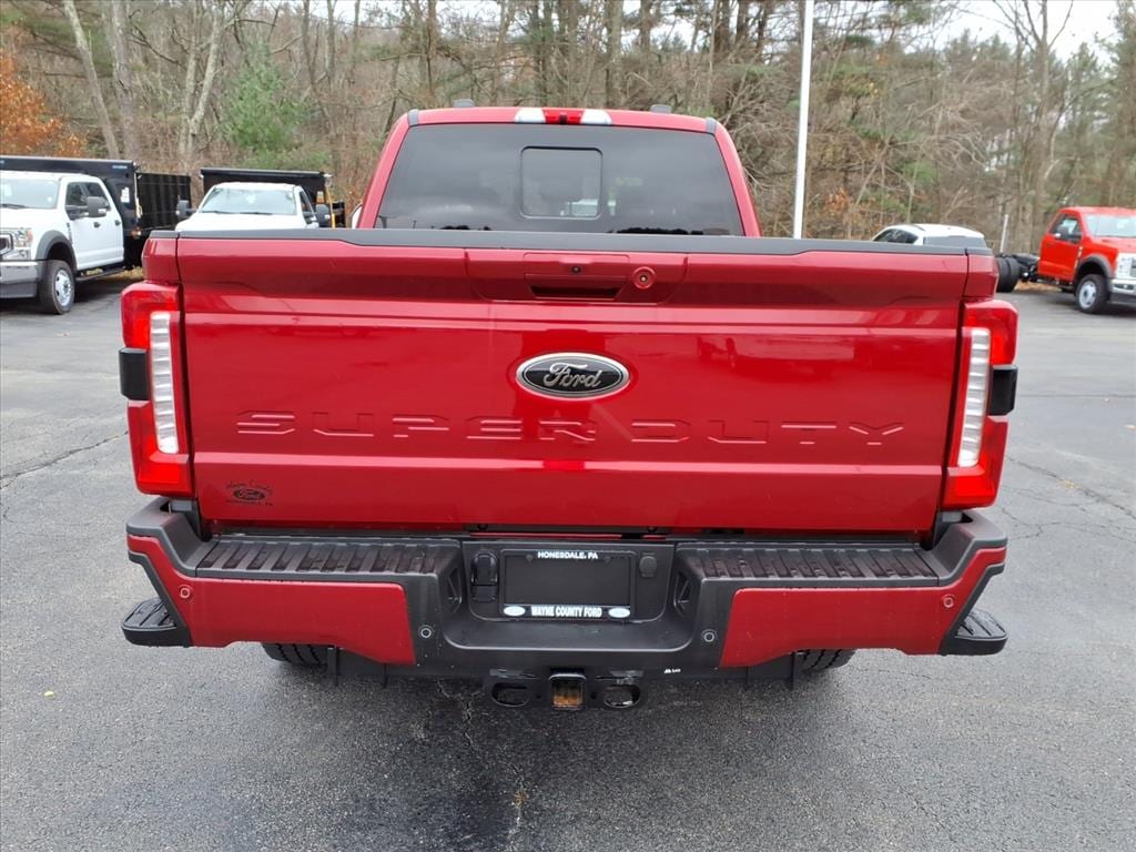 Used 2024 Ford F-250 Super Duty Lariat Crew Cab
