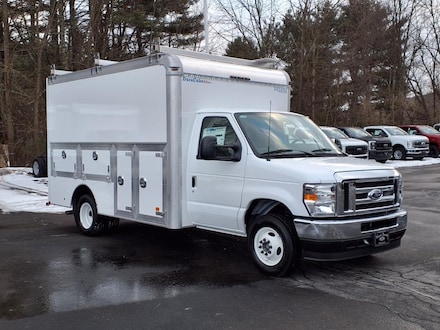 2025 Ford E-Series Base Cutaway E-350 SD  158 in. WB DRW Cutaway Chassis
