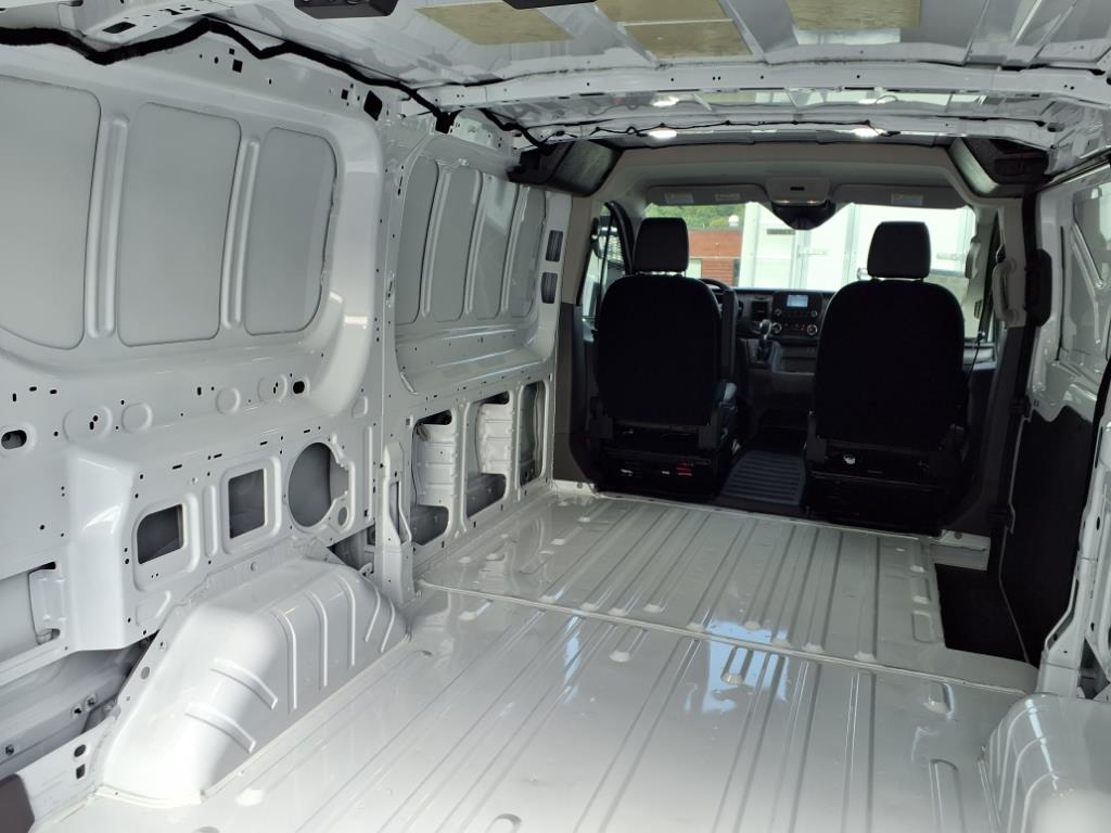 2025 Ford Transit Van Base - Photo 9