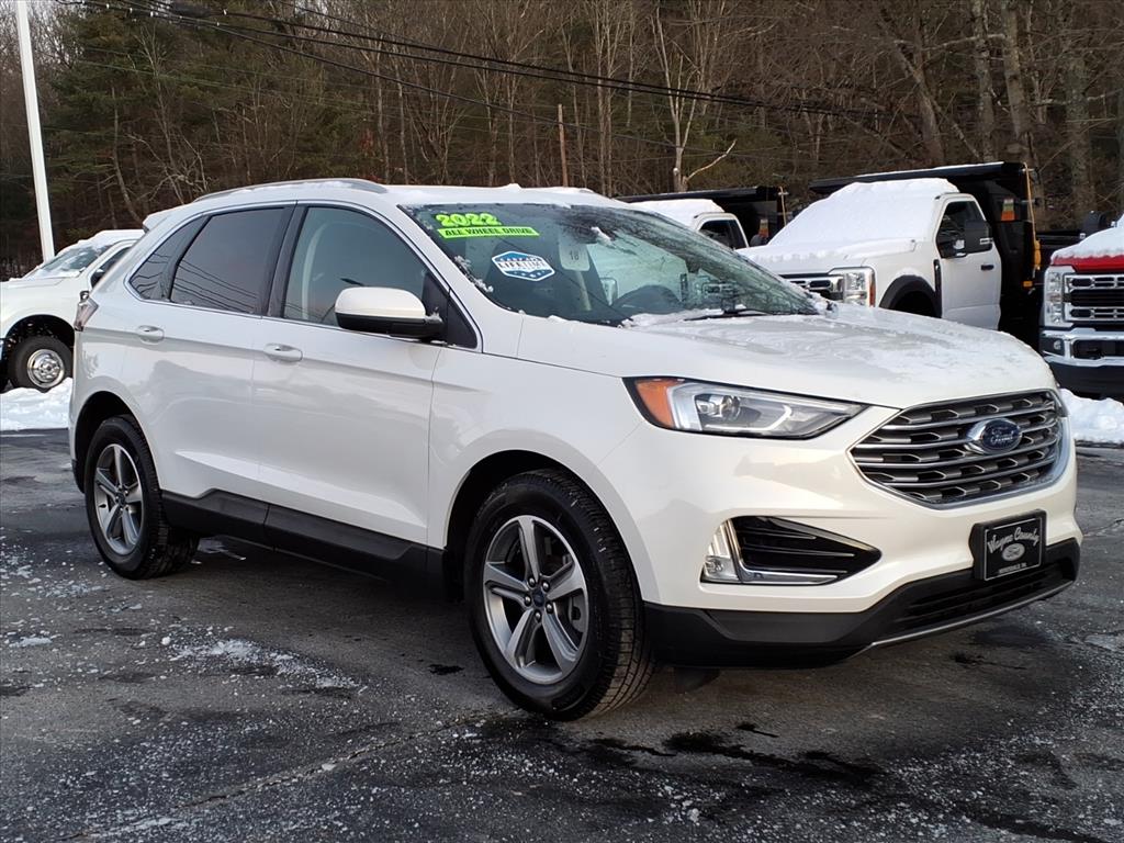 2022 Ford Edge SEL's photo