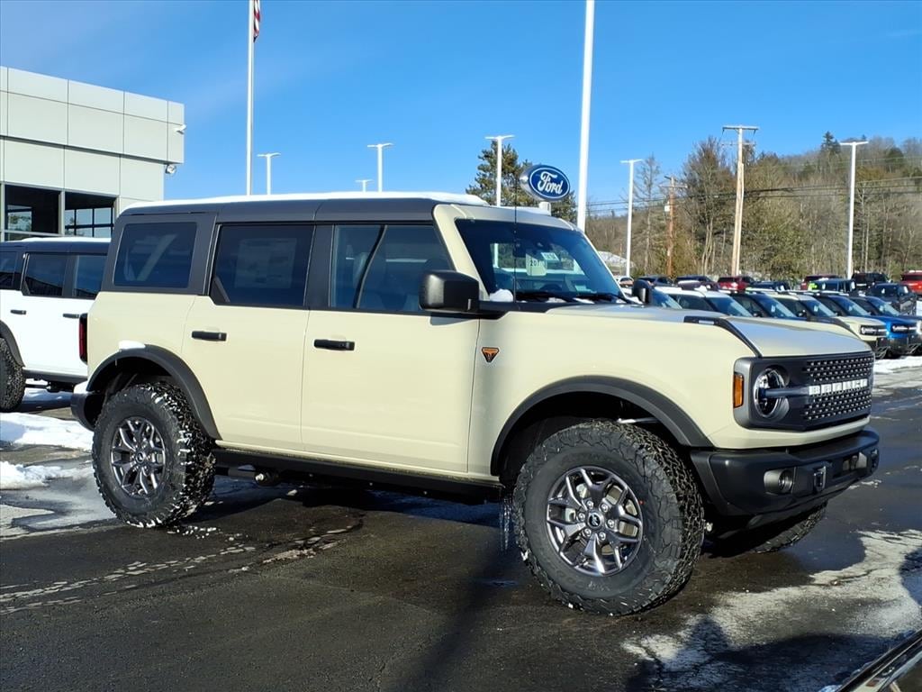 New 2025 Ford Bronco Badlands 4x4 Badlands SUV