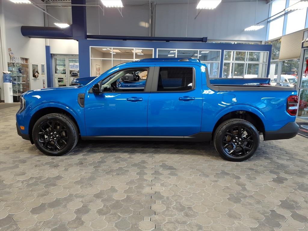 New 2025 Ford Maverick Lariat AWD Lariat SuperCrew 4.5 ft. SB