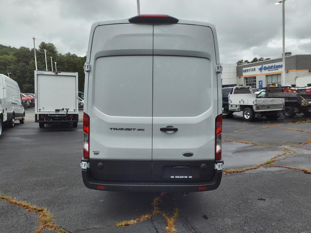 2024 Ford Transit Cargo Van photo 4