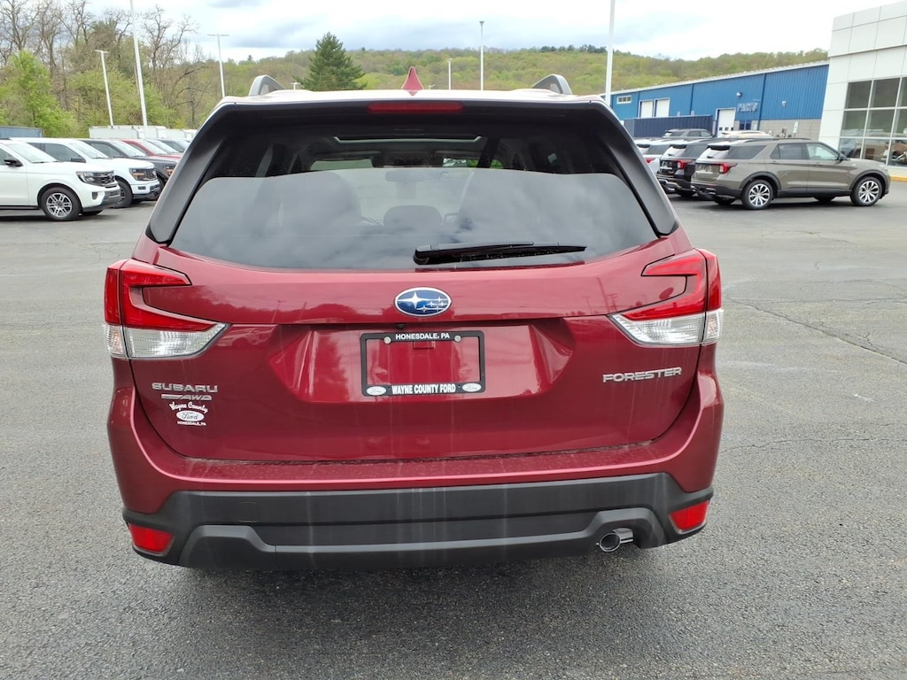 Used 2020 Subaru Forester Premium AWD Premium Crossover