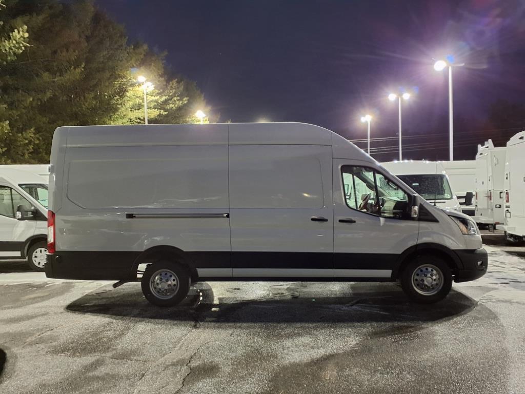 2024 Ford Transit Cargo Van photo 2