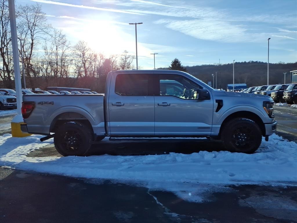 New 2025 Ford F-150 XLT 4x4 XLT SuperCrew 5.5 ft. SB