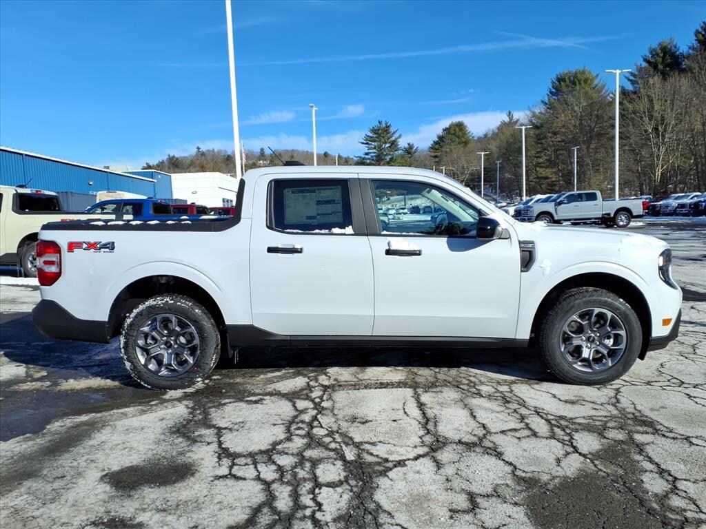 New 2025 Ford Maverick XLT AWD XLT SuperCrew 4.5 ft. SB