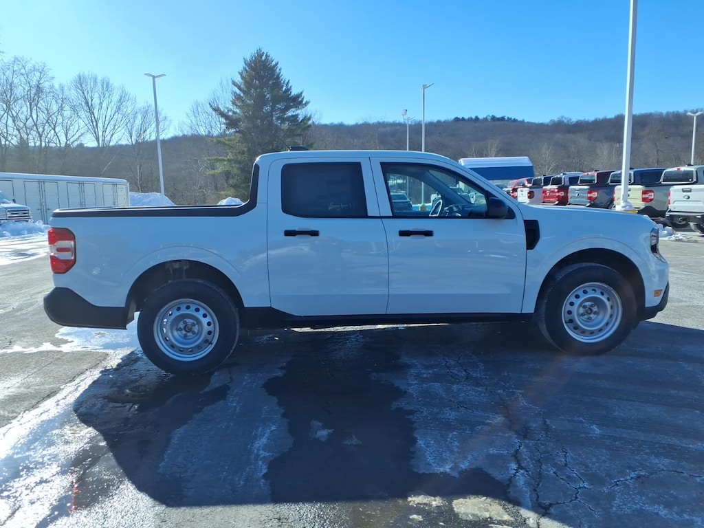 New 2026 Ford Maverick XL AWD XL SuperCrew 4.5 ft. SB