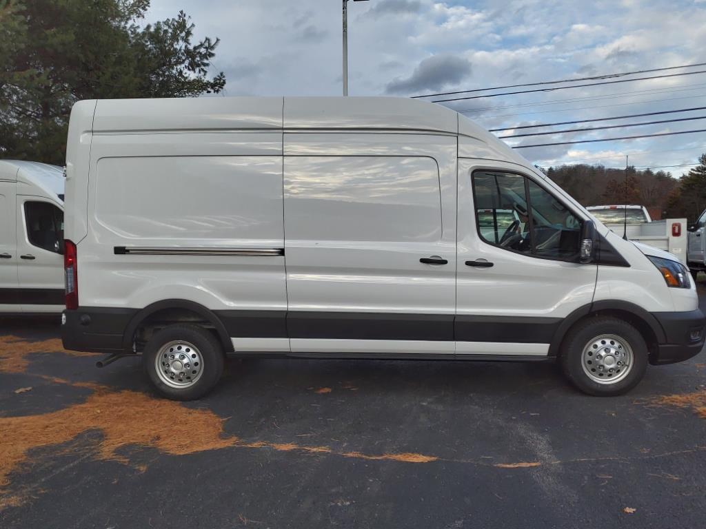 2024 Ford Transit Cargo Van photo 2