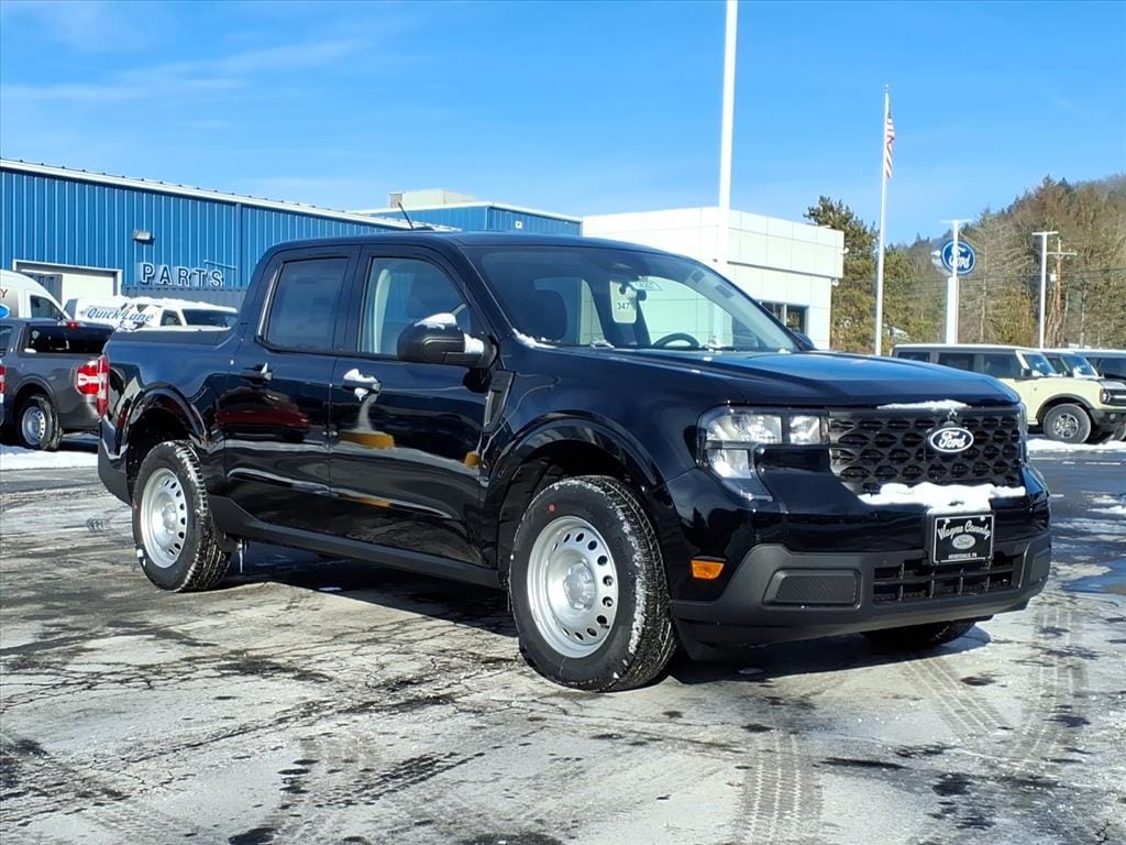 2025 Ford Maverick XL's photo