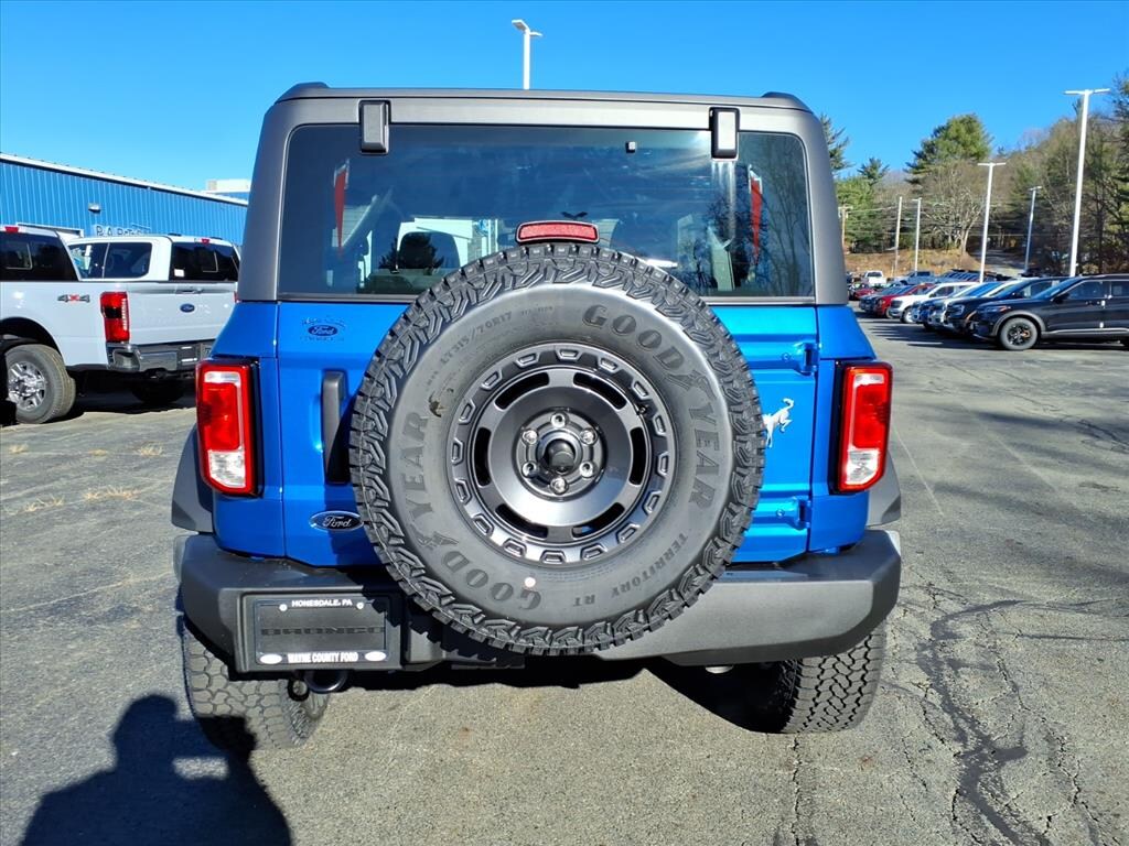 New 2025 Ford Bronco Base 4x4 Base SUV