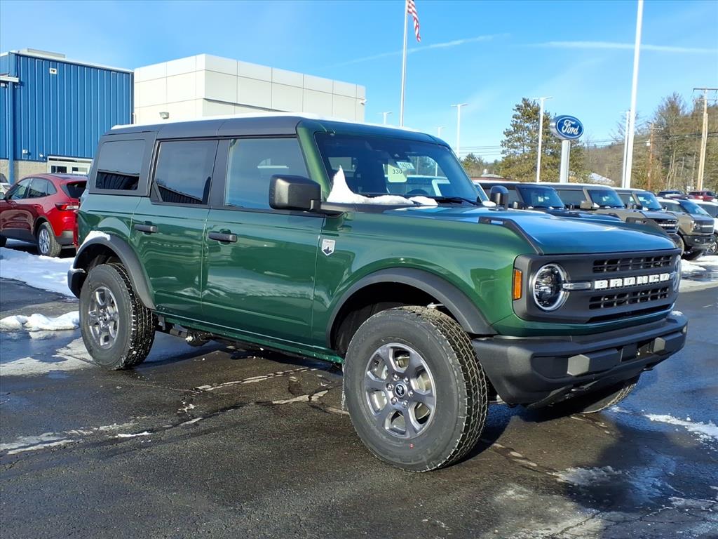 2025 Ford Bronco 4-Door Big Bend's photo