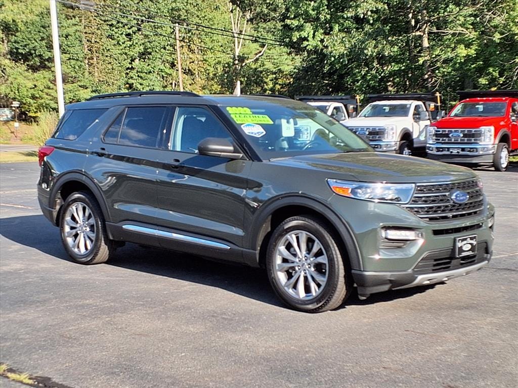 2022 Ford Explorer XLT's photo