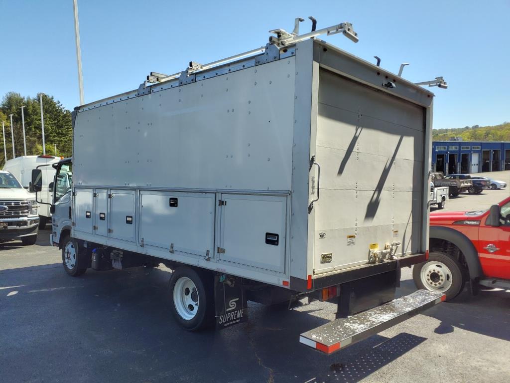 2020 Isuzu NRR photo 4