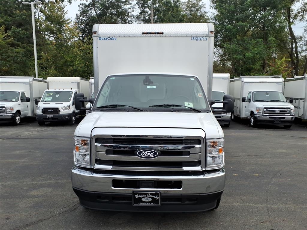 2026 Ford E-Series Cutaway Base - Photo 8
