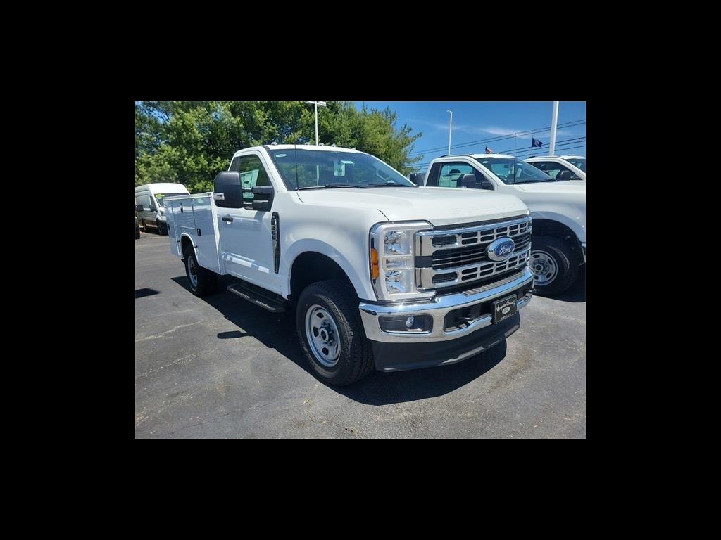 New 2023 Ford F-350 Super Duty XL 4x4 XL Regular Cab 145 in. WB SRW Chassis