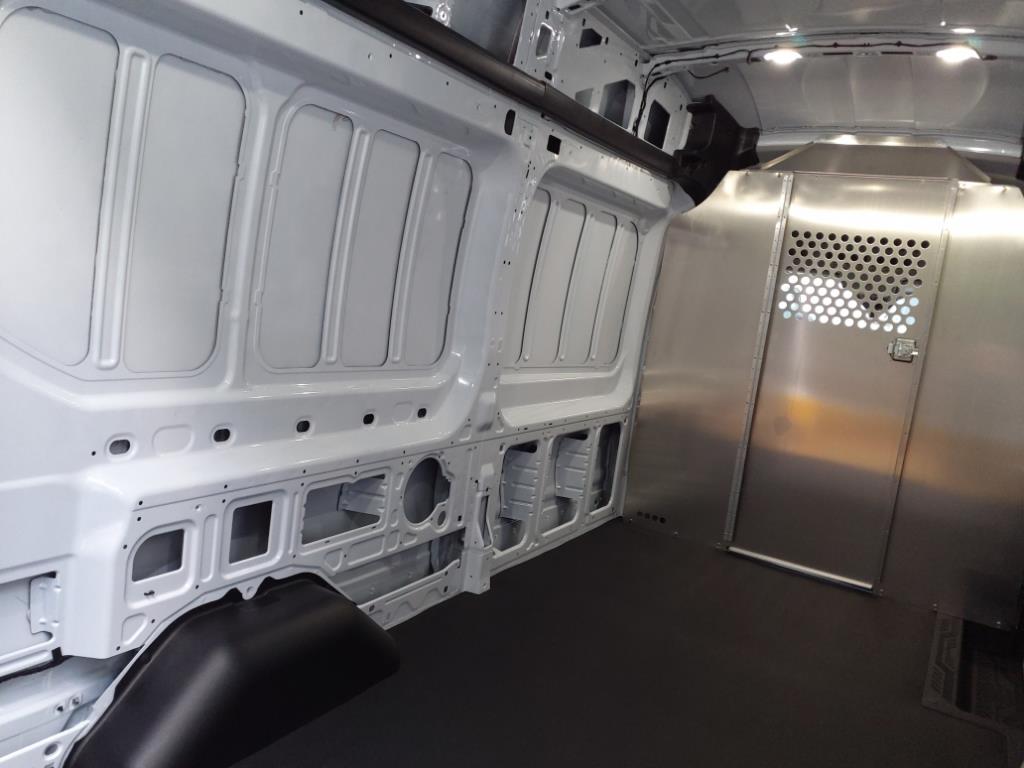 2024 Ford Transit Cargo Van photo 4