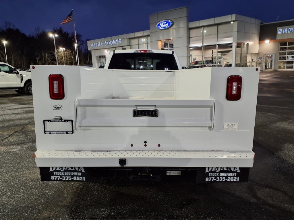 2024 Ford F-550 photo 4