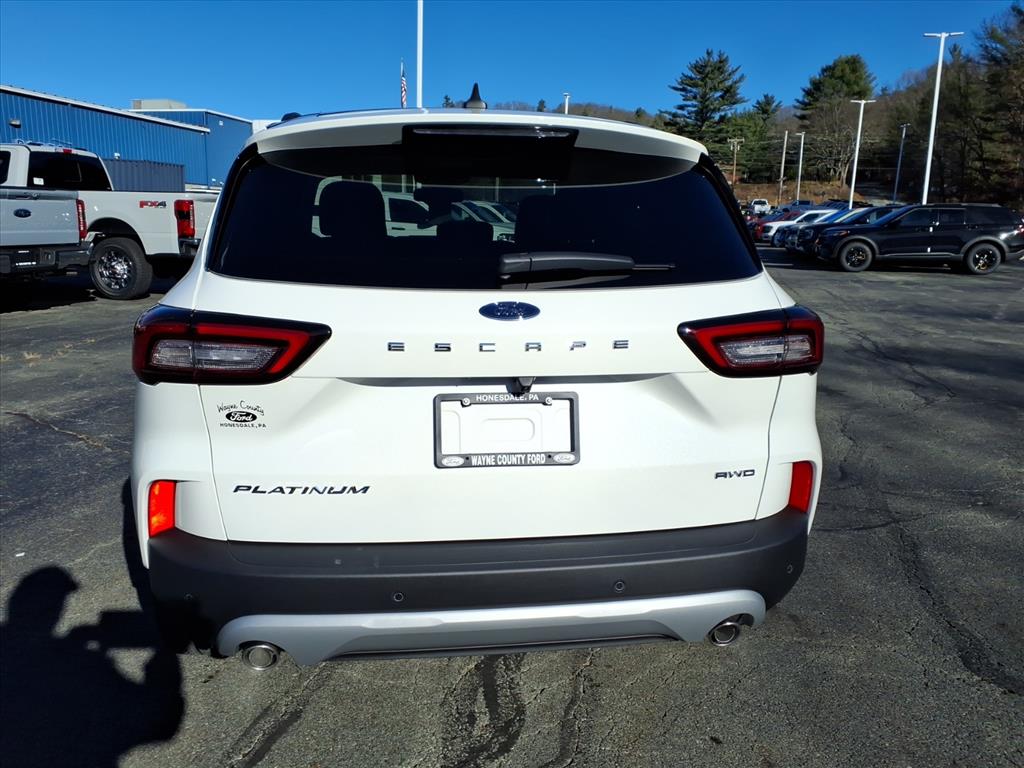2026 Ford Escape Platinum photo 4