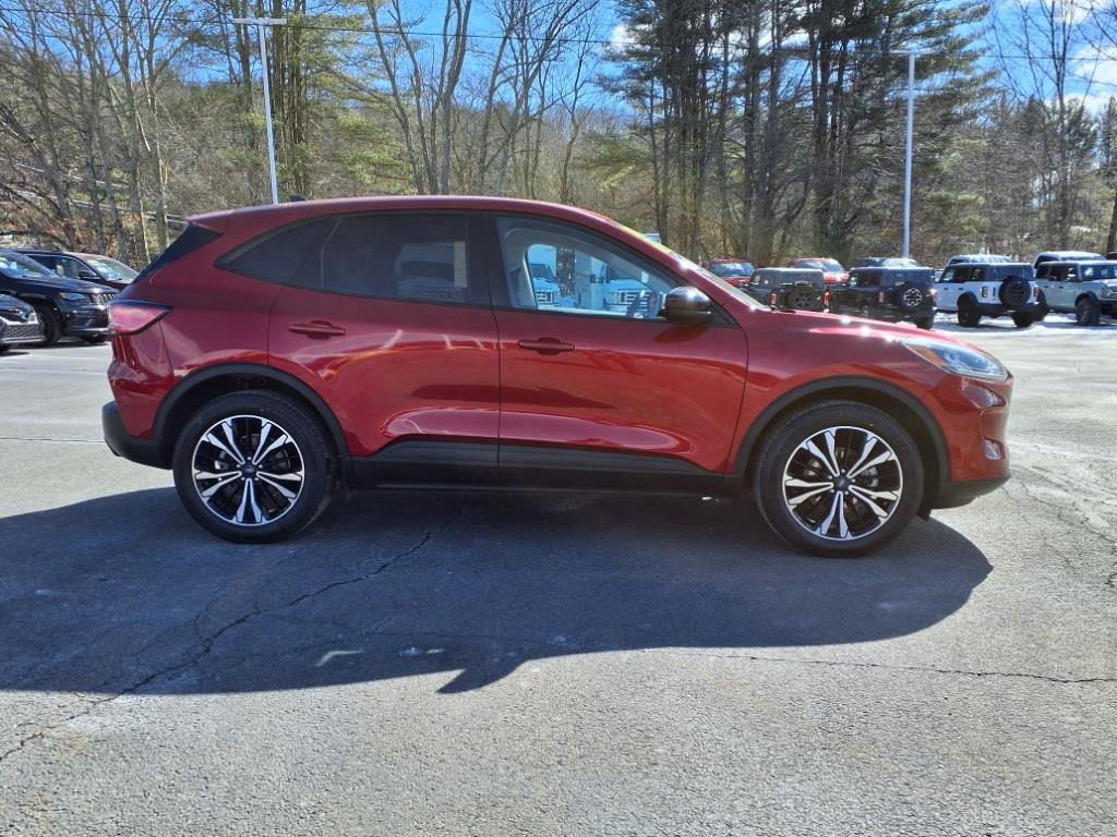 Certified 2022 Ford Escape SE with VIN 1FMCU9G60NUA25802 for sale in Honesdale, PA