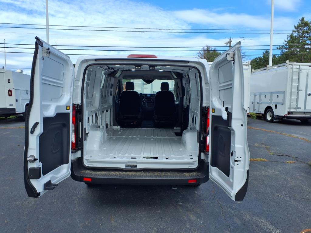 2025 Ford Transit Van Base - Photo 8