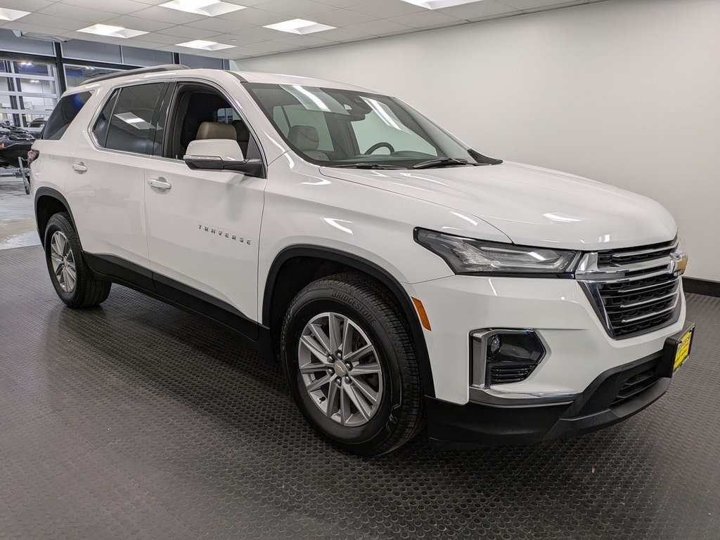 Used 2023 Chevrolet Traverse LT Leather SUV