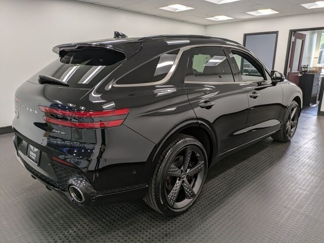 2024 Genesis GV70 3.5T Sport photo 4