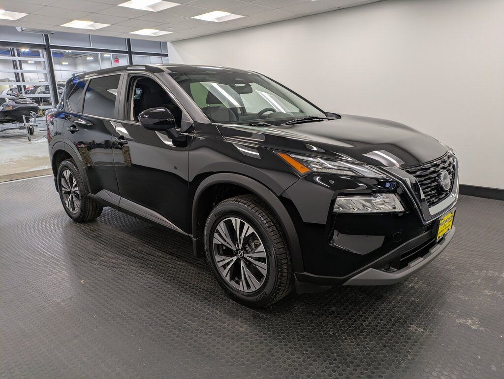 Used 2023 Nissan Rogue SV SUV