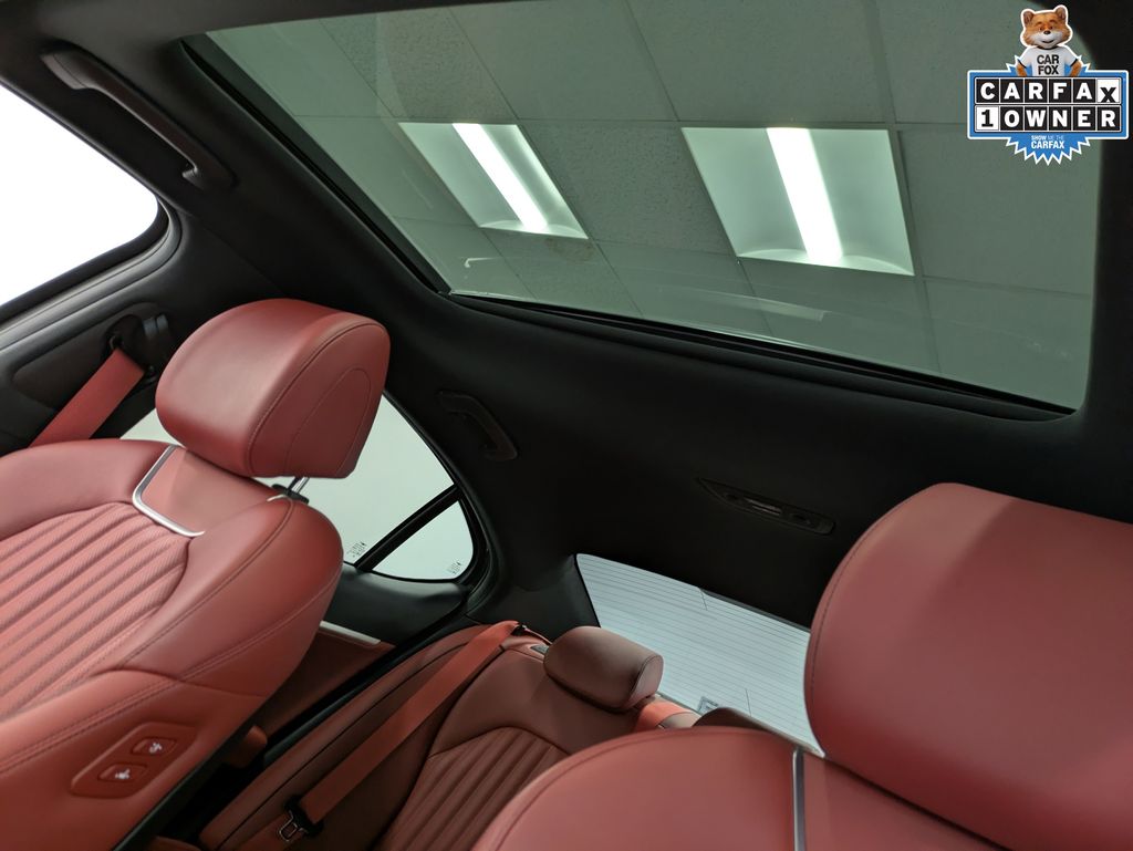 2023 GENESIS G70 Standard - Photo 22