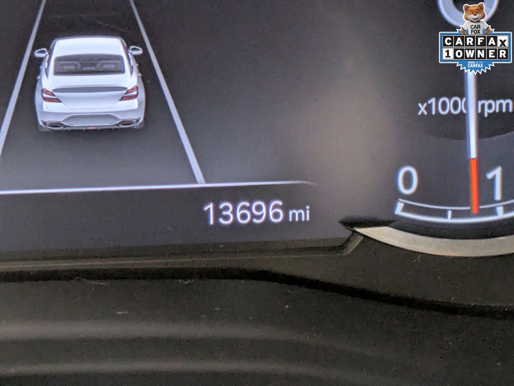 2023 GENESIS G70 Standard - Photo 17