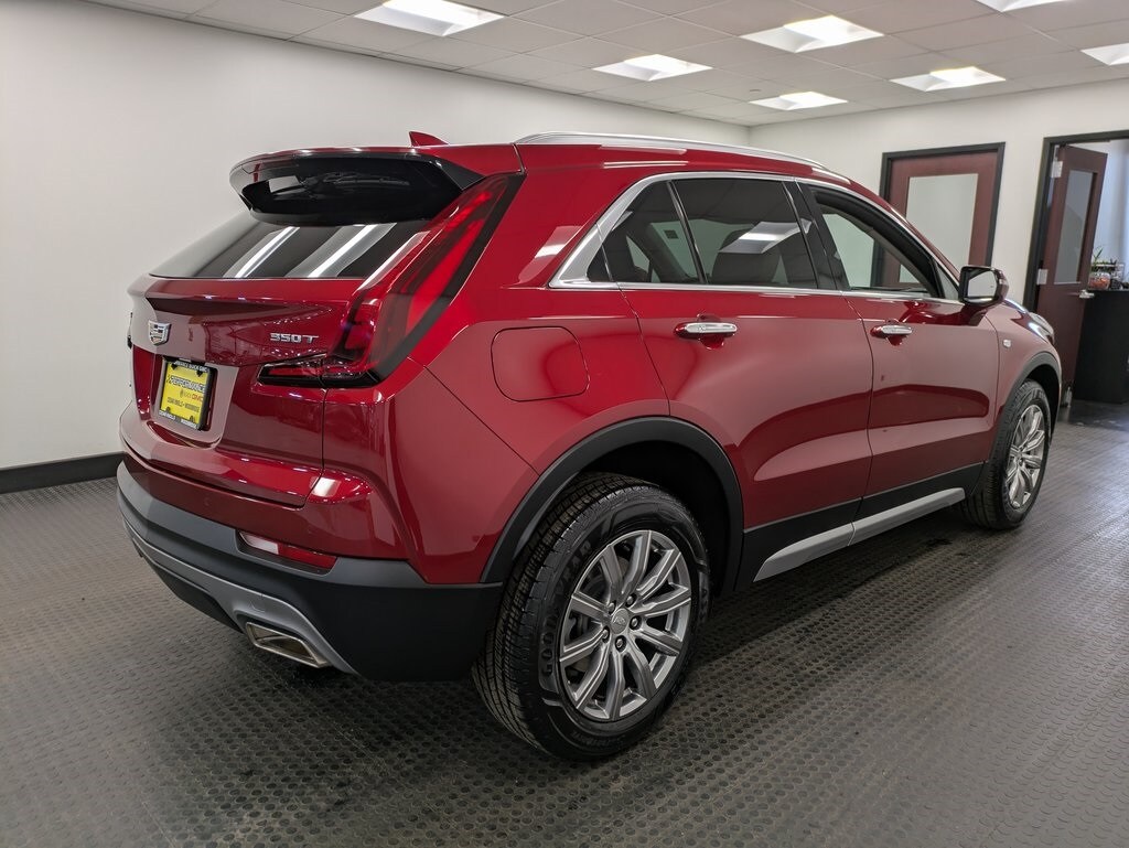 2021 Cadillac XT4 Premium Luxury photo 4