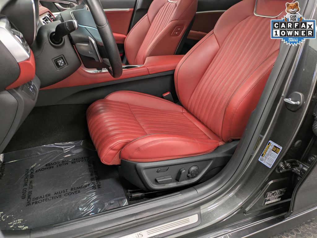 2023 GENESIS G70 Standard - Photo 11