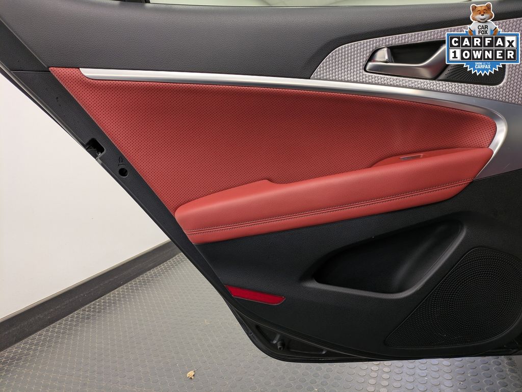 2023 GENESIS G70 Standard - Photo 23