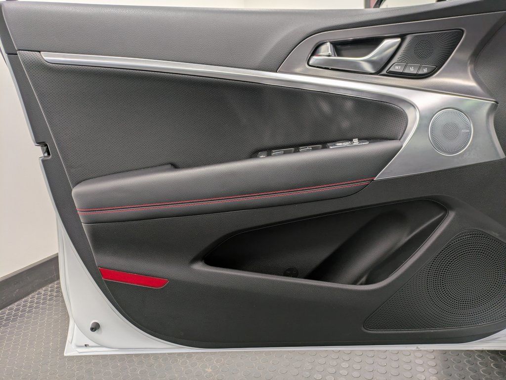 2026 GENESIS G70 Sport Prestige - Photo 9