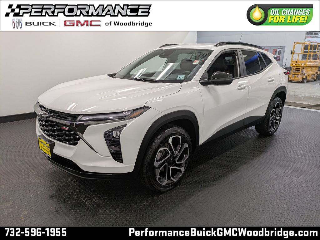 2025 Chevrolet Trax RS