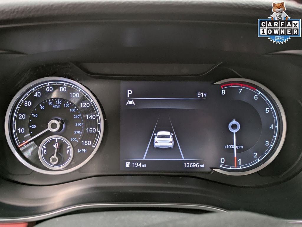 2023 GENESIS G70 Standard - Photo 16