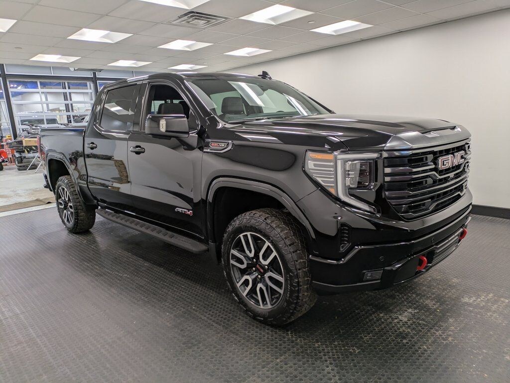 Used 2022 GMC Sierra 1500 AT4 Truck Crew Cab