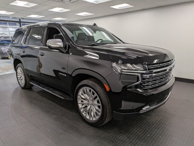 2023 Chevrolet Tahoe Premier photo 2