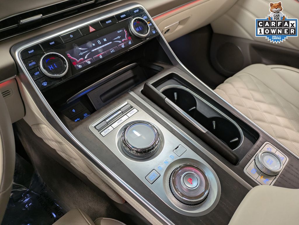 2024 GENESIS GV80 - Photo 17
