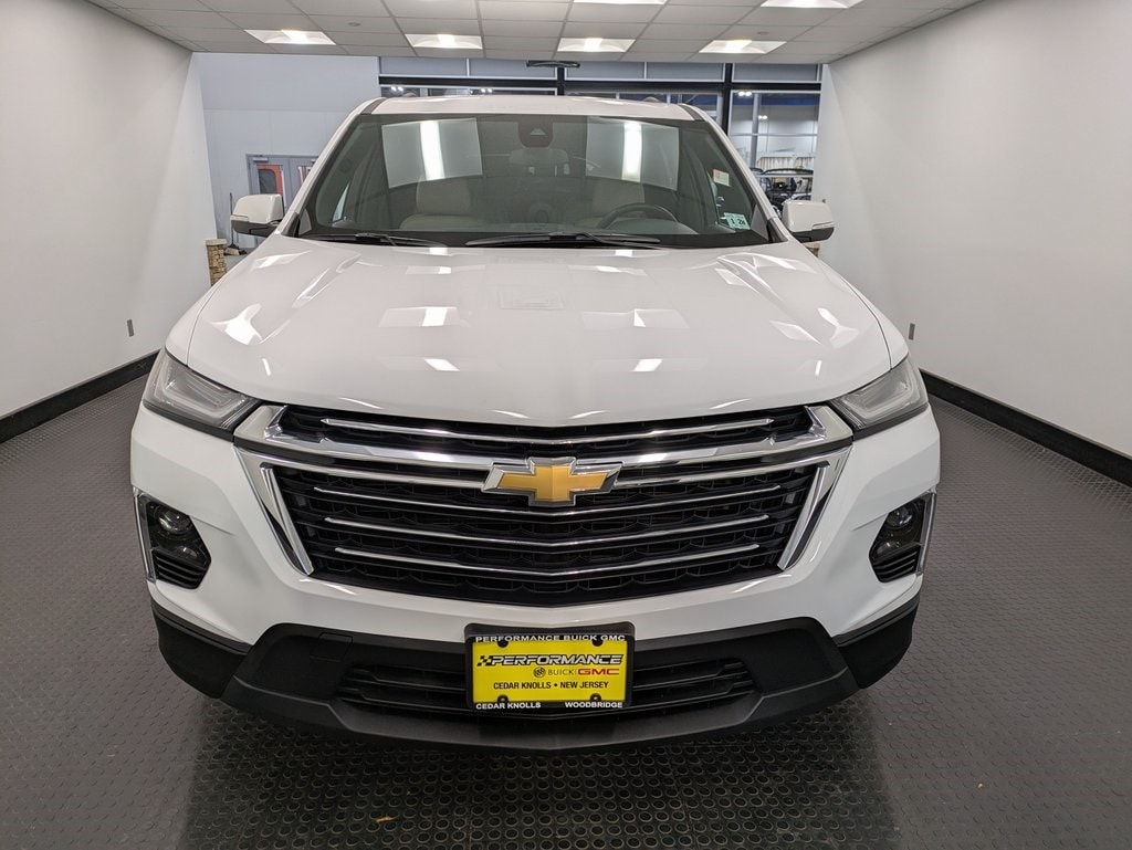 Used 2023 Chevrolet Traverse LT Leather SUV