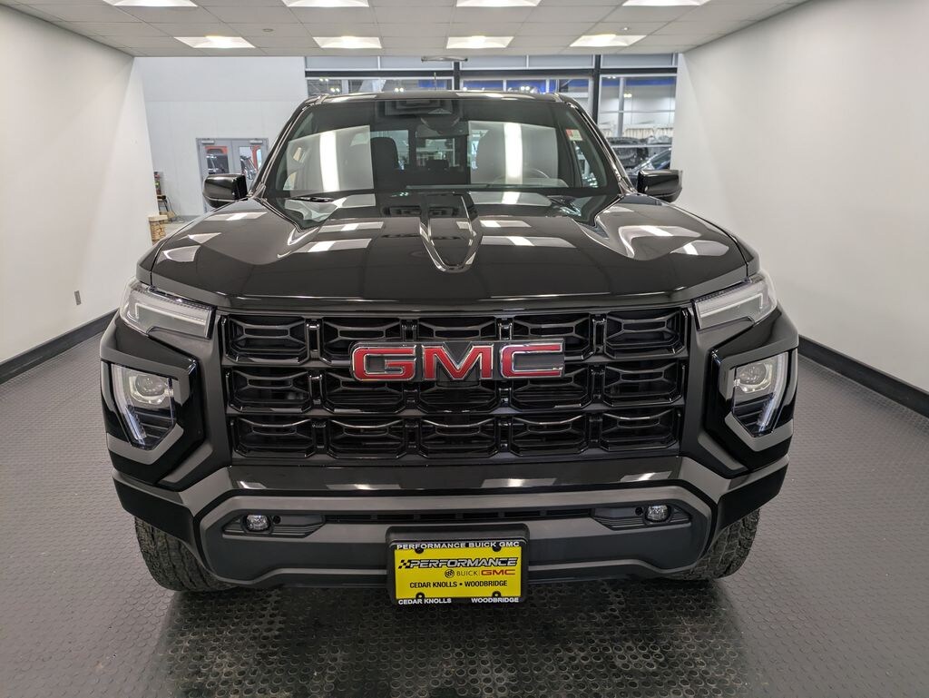 Used 2024 GMC Canyon Elevation Truck Crew Cab