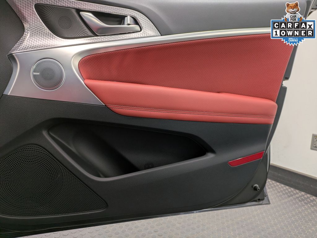 2023 GENESIS G70 Standard - Photo 28