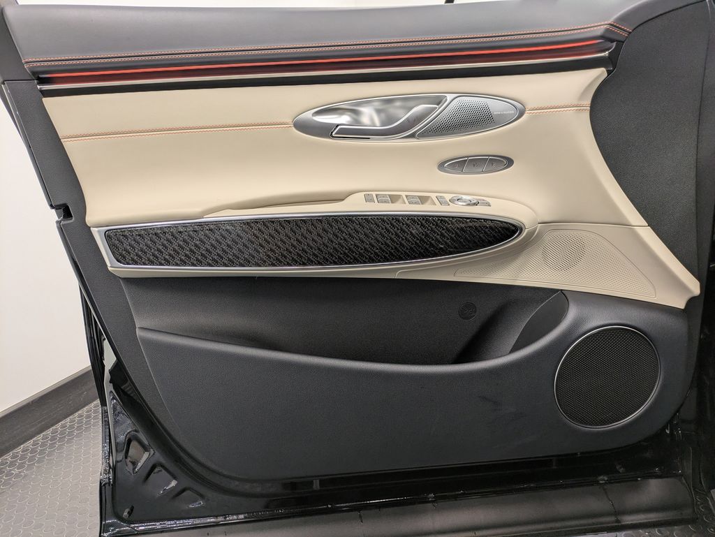 2026 GENESIS GV70 Sport Prestige - Photo 8
