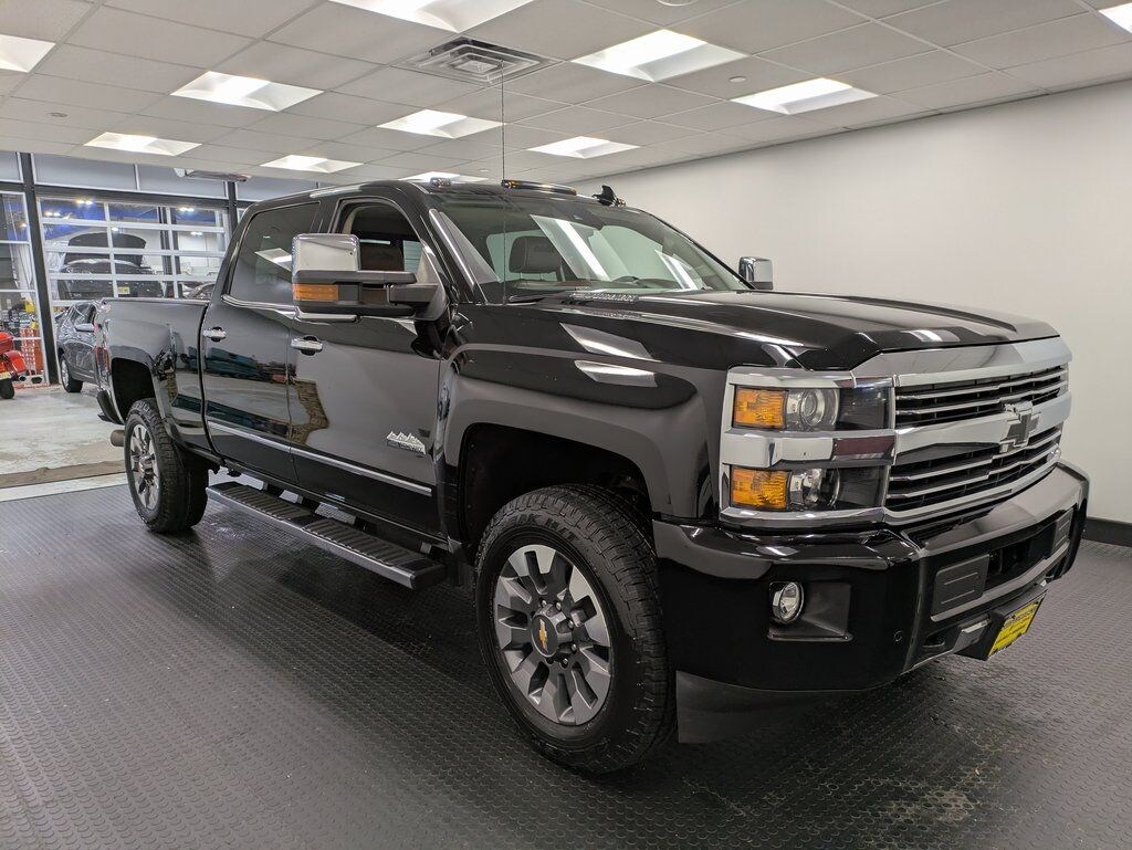 Used 2016 Chevrolet Silverado 2500HD High Country Truck Crew Cab