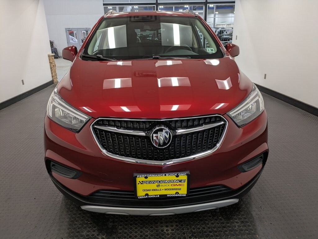 2022 Buick Encore Preferred photo 2
