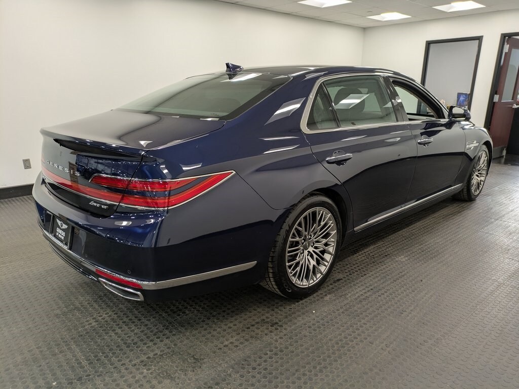 2021 Genesis G90 5.0 Ultimate photo 4